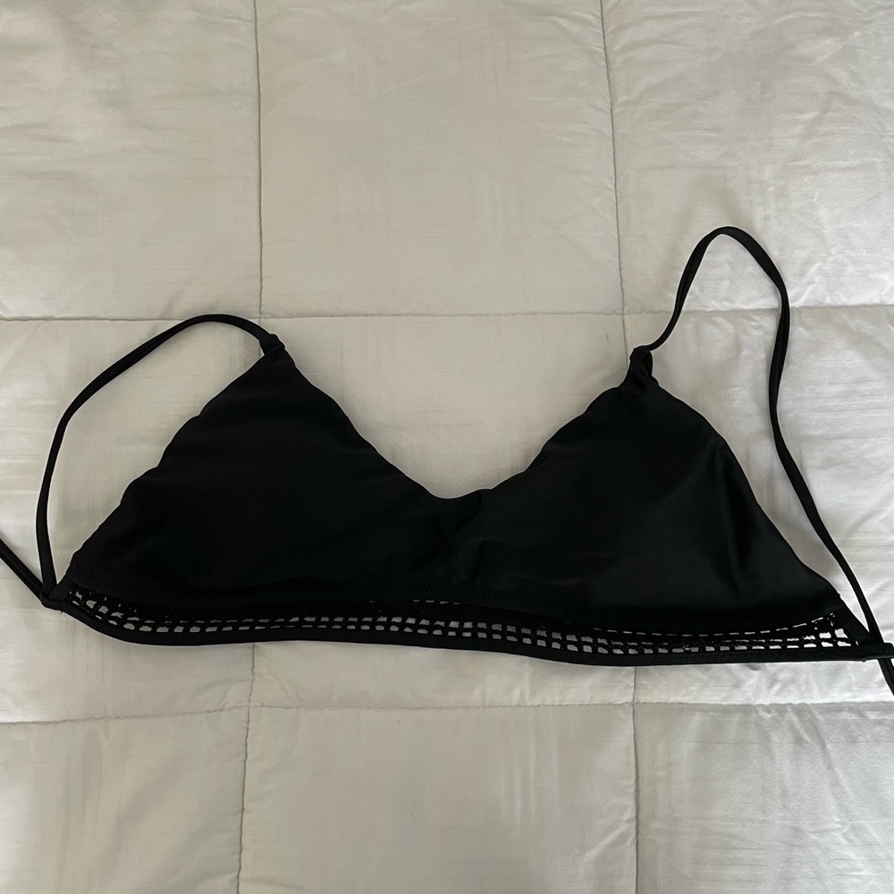 Tilly’s bikini top new with tags